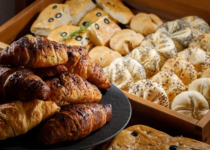 Heritage Santa Lucia Hotel