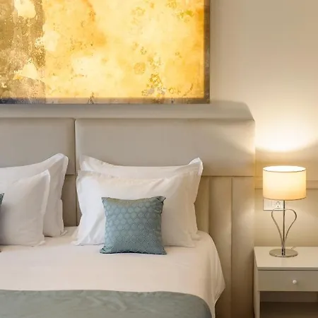 Ξενοδοχείο Heritage Santa Lucia 4*