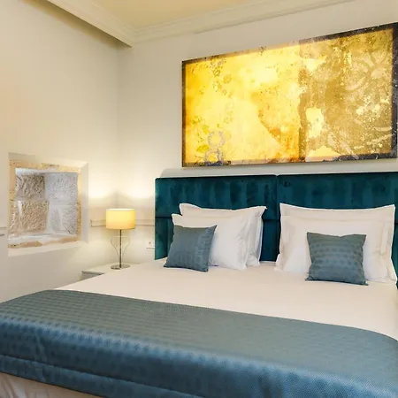 Heritage Santa Lucia Otel 4*