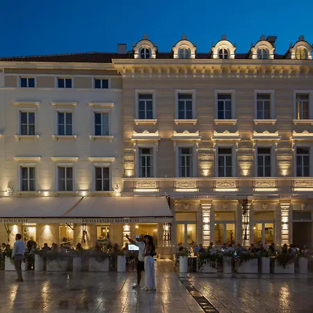 Heritage Santa Lucia 4* Спліт