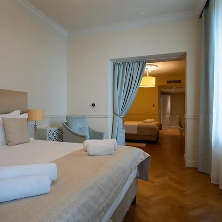 فندق Heritage Santa Lucia