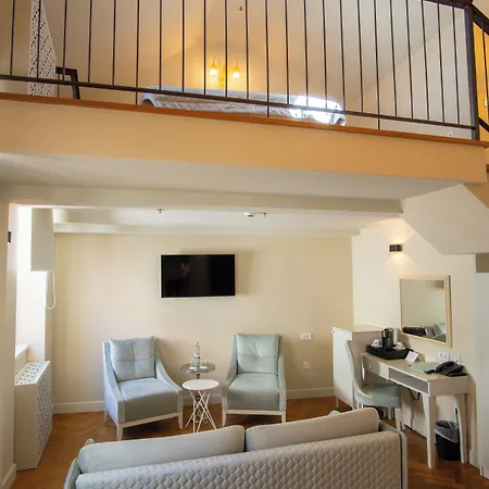 Heritage Santa Lucia 4* Спліт