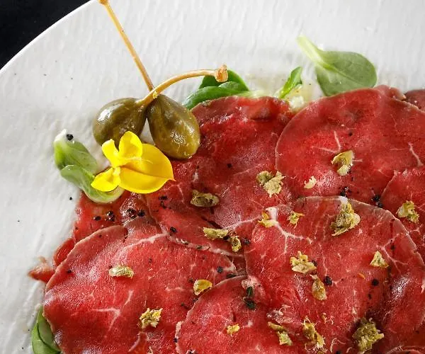 Heritage Santa Lucia Hotel