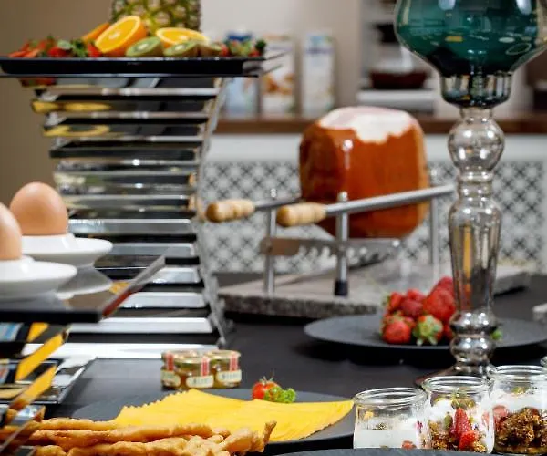 Hotel Heritage Santa Lucia 4*