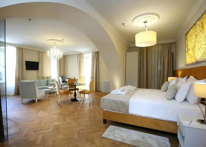 Hotel Heritage Santa Lucia 4*